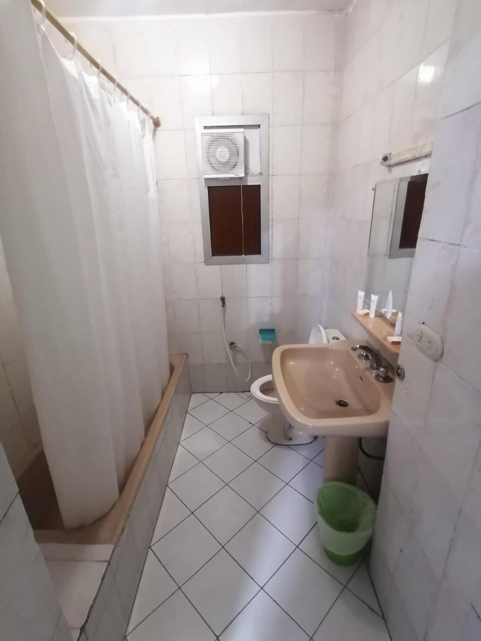 אלכסנדריה Kaoud Sporting Hotel מראה חיצוני תמונה